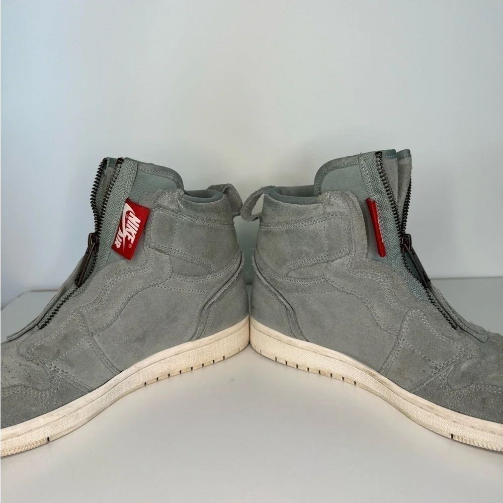 NIKE AIR JORDAN 1 HIGH Women’s Sneakers